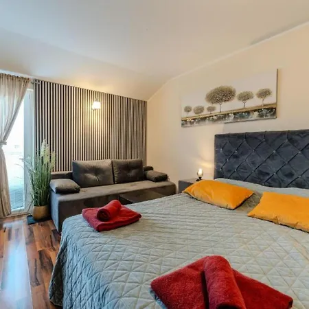 Bra I Premium With Outdoor Pool And Sauna - Two Bedroom With Balcony *