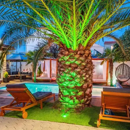 Bra I Premium With Outdoor Pool And Sauna - Two Bedroom With Balcony Sukosan