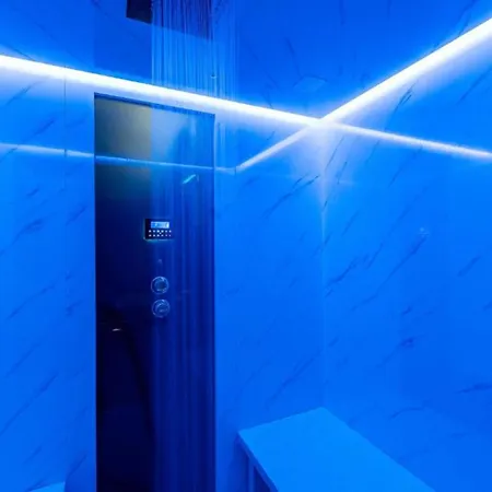 Bra I Premium With Outdoor Pool And Sauna - Two Bedroom With Balcony Apartment Sukosan